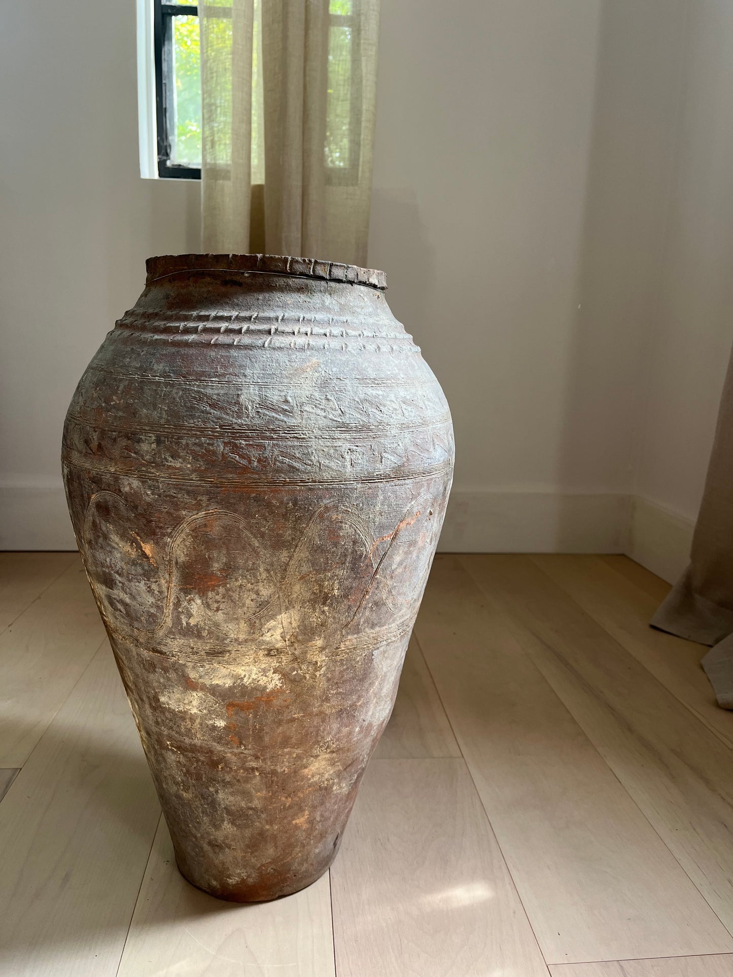 Belted Olive Jar, Small