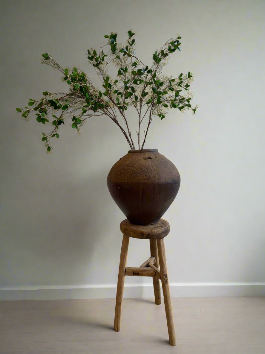 Jade vintage rice wine pot