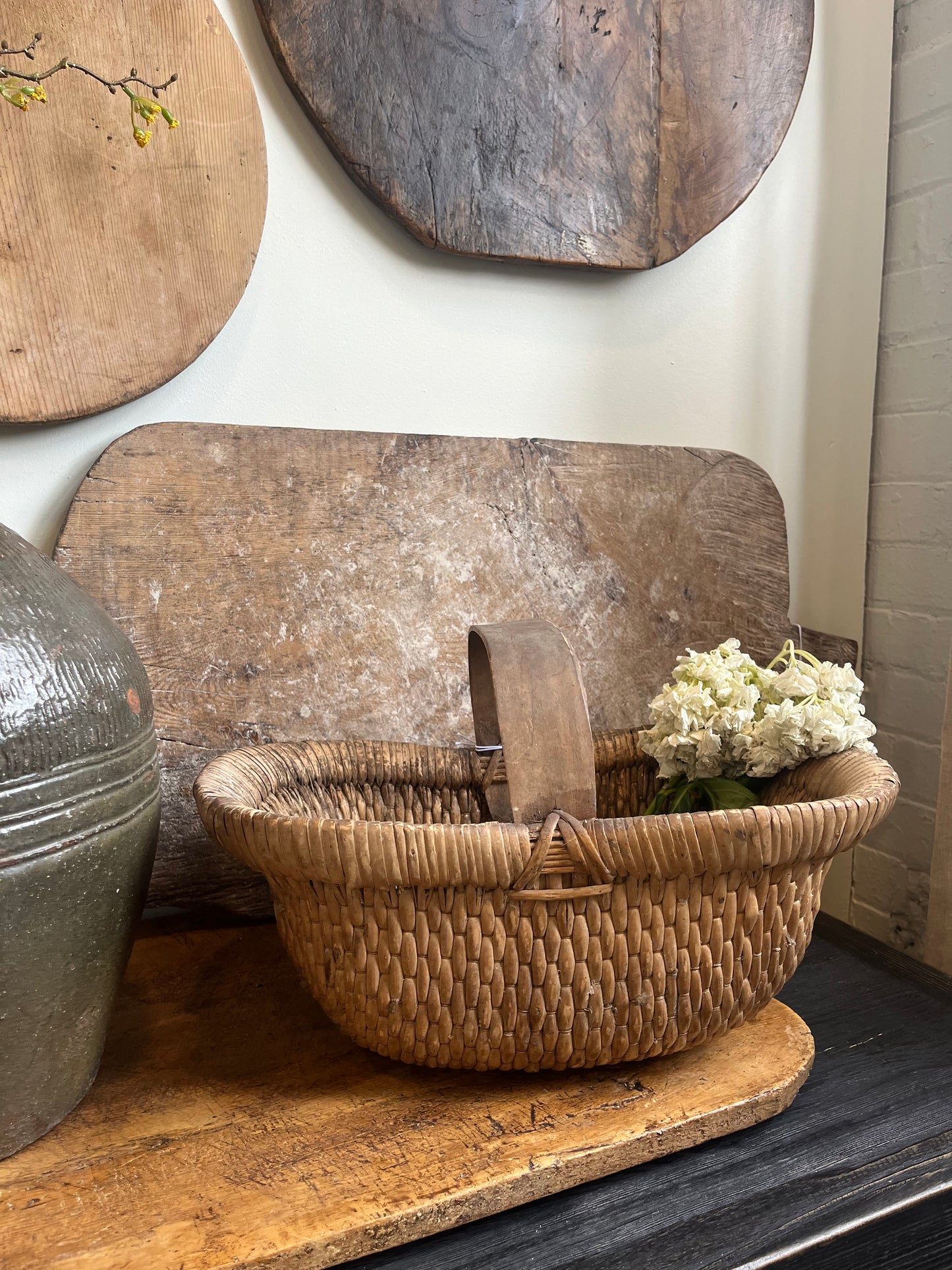Flora vintage basket