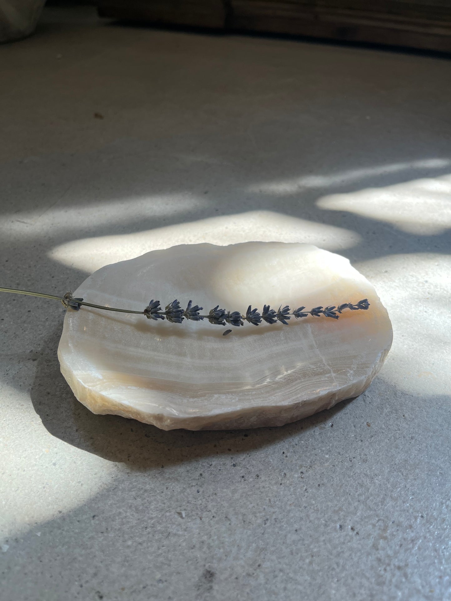 Onyx jewelry dish