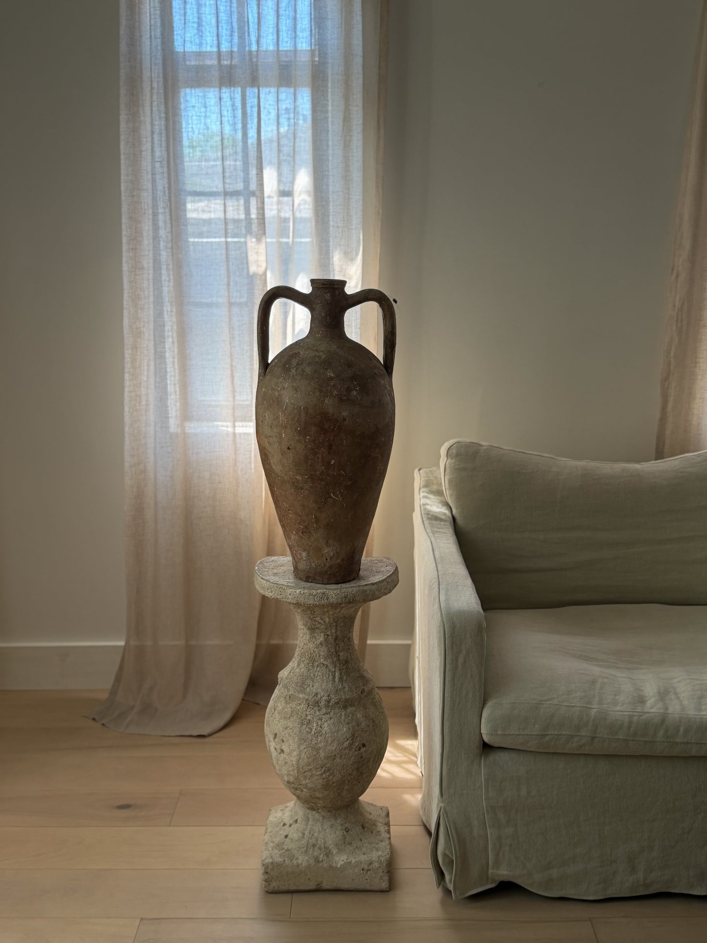 Antique Large-scale Amphora