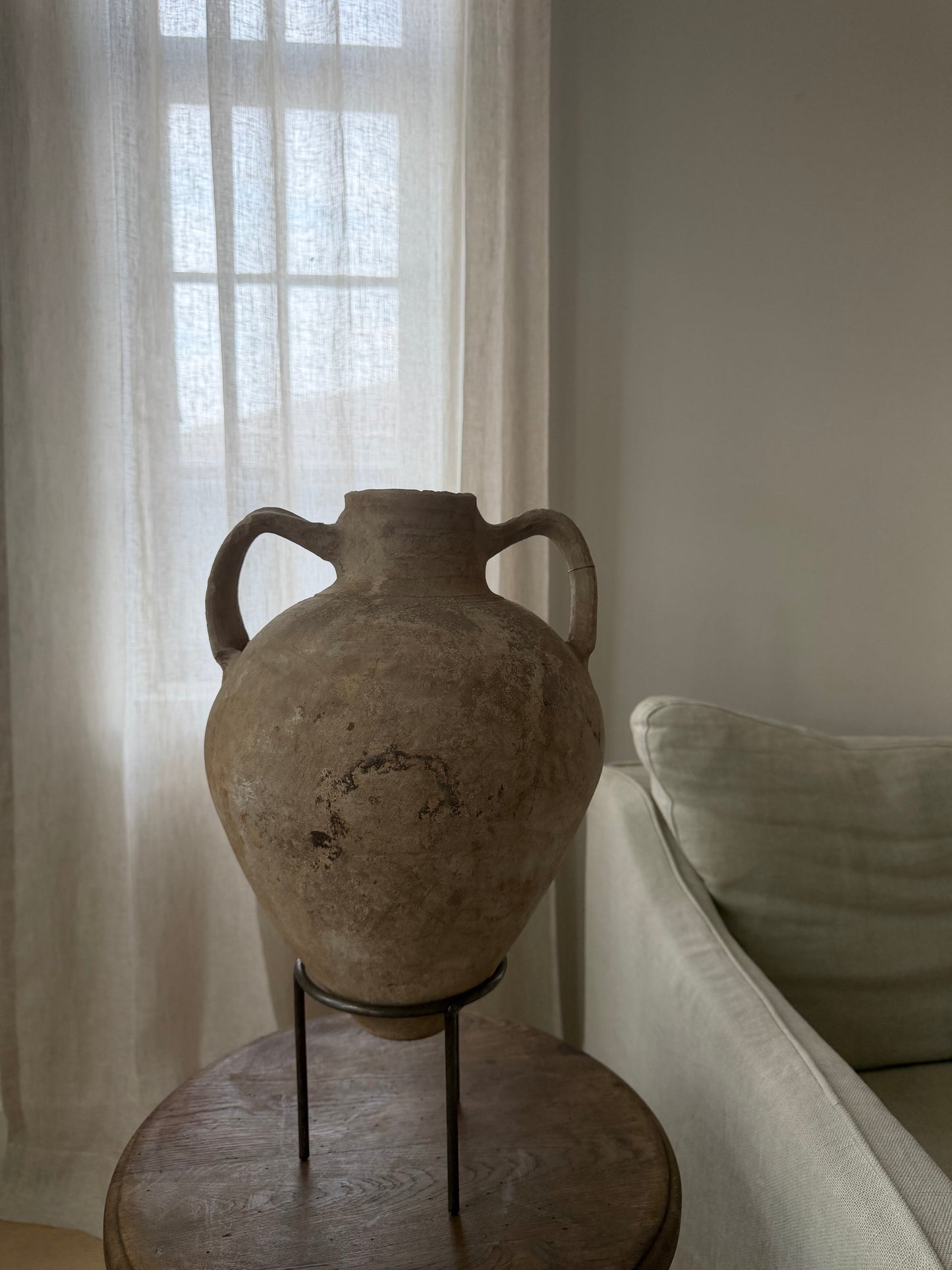 Uraltu Olive Oil Jug