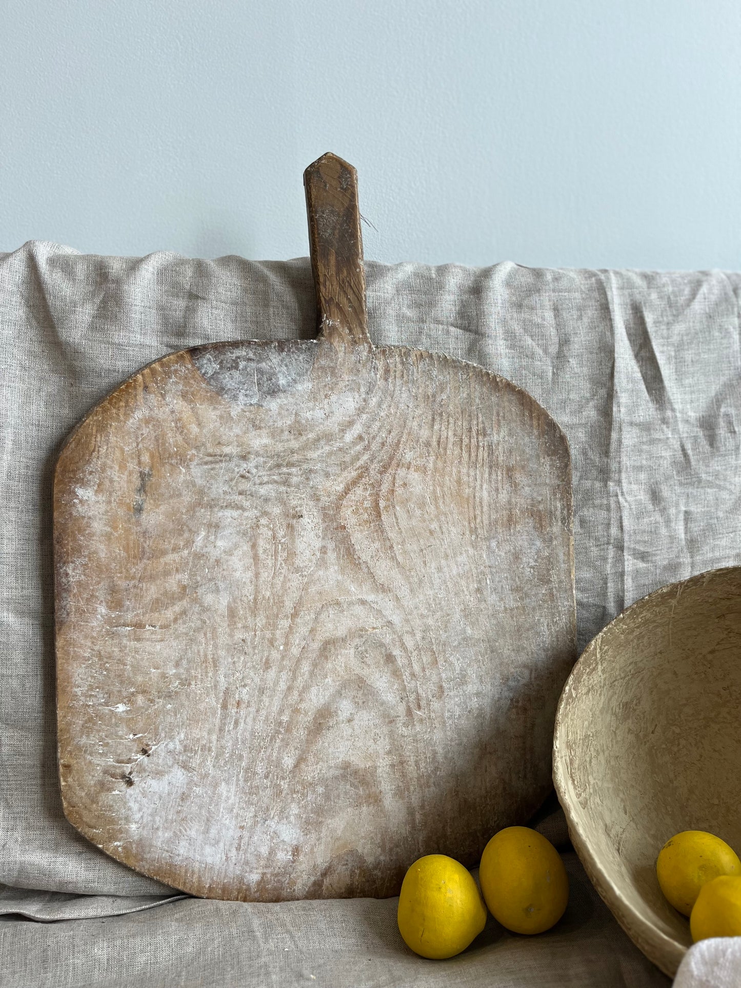 Vintage Breadboard, Small No 006