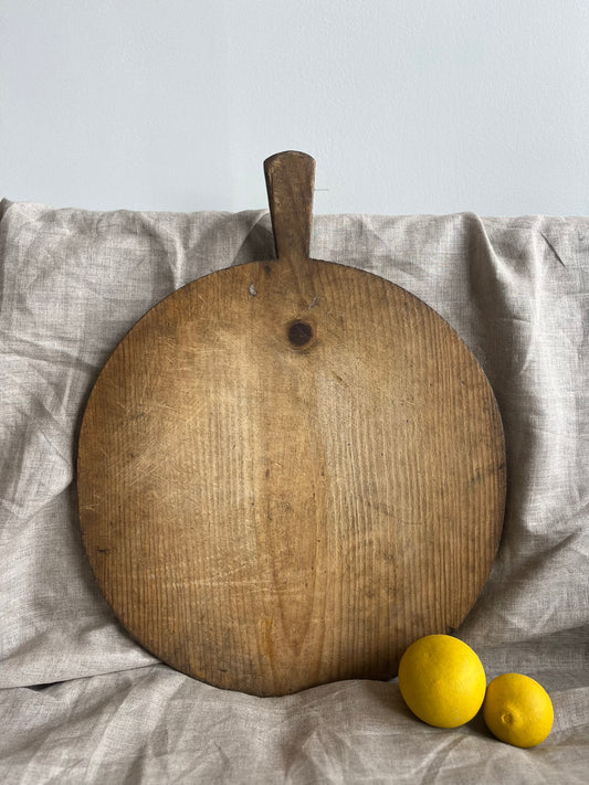 Vintage Breadboard, Small No 014