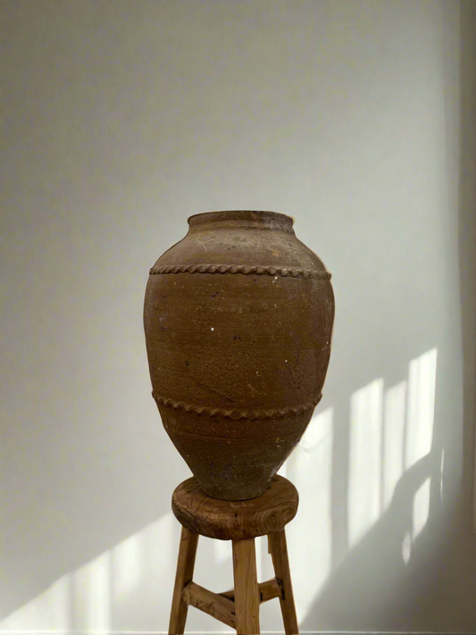 Ida brown small vintage belted planter pot