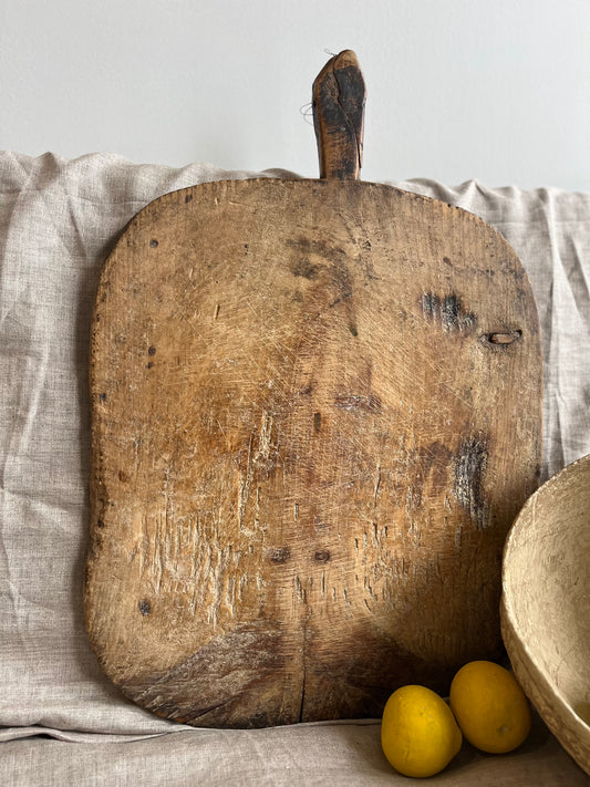 Vintage Breadboard, Small No 008