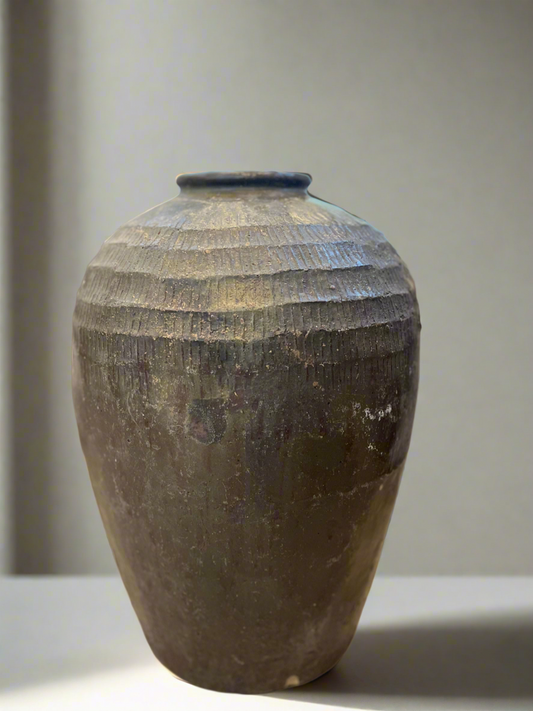 Vintage mijiu jar