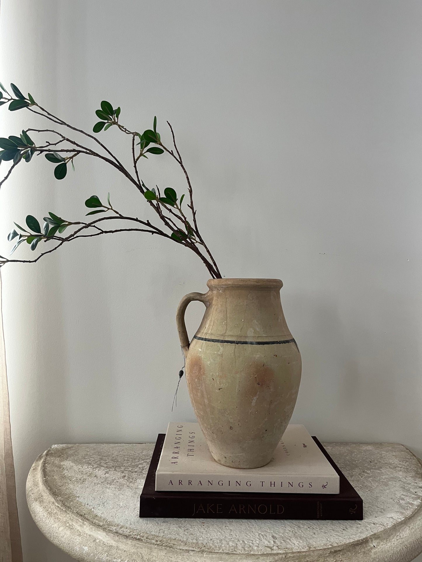 Medium Vintage Line Avanos Vase I