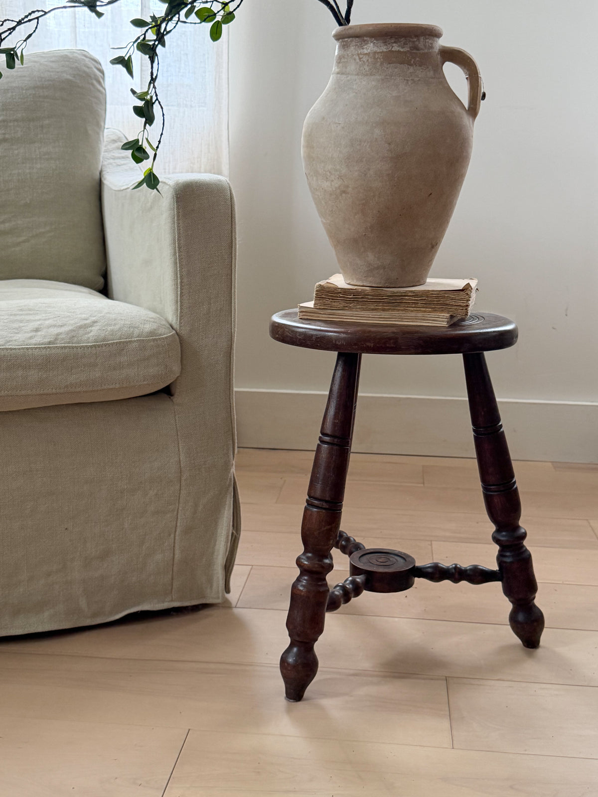 French Stool