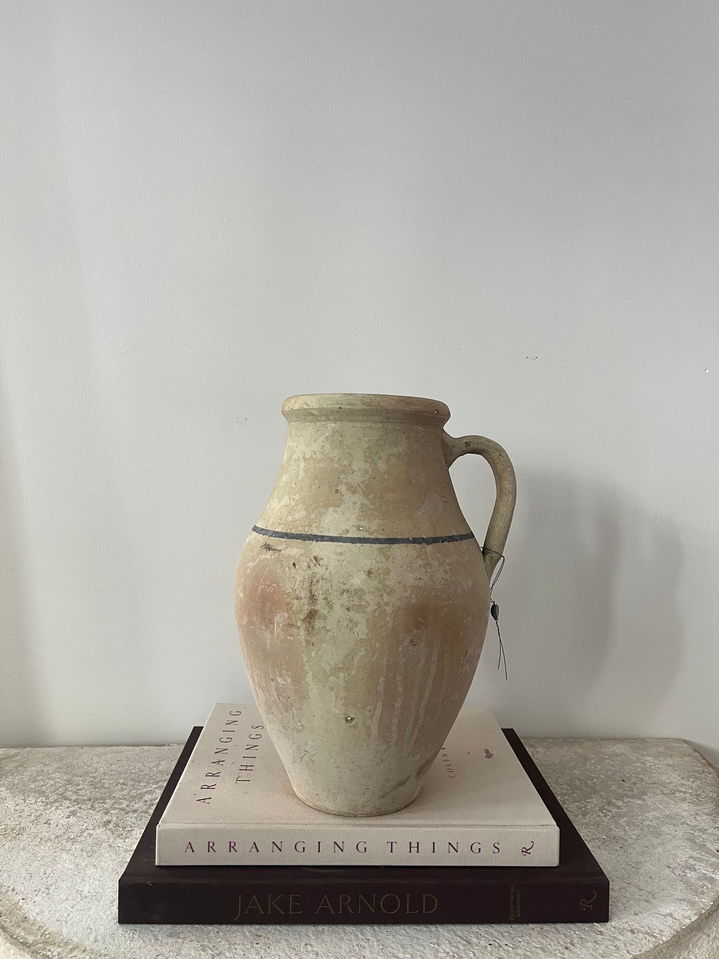 Medium Vintage Line Avanos Vase I