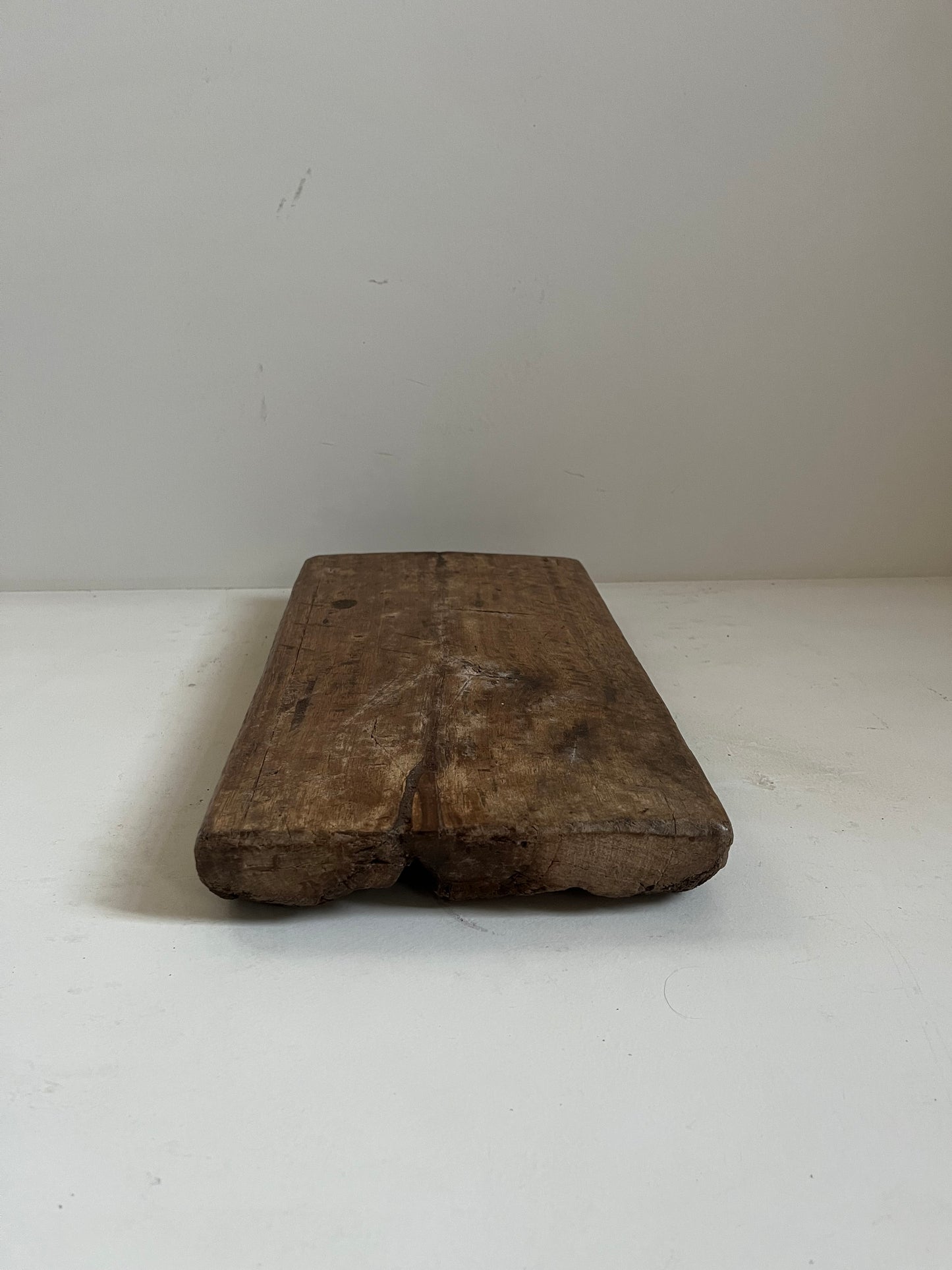 Vintage Stained Wood Bajot Riser IV