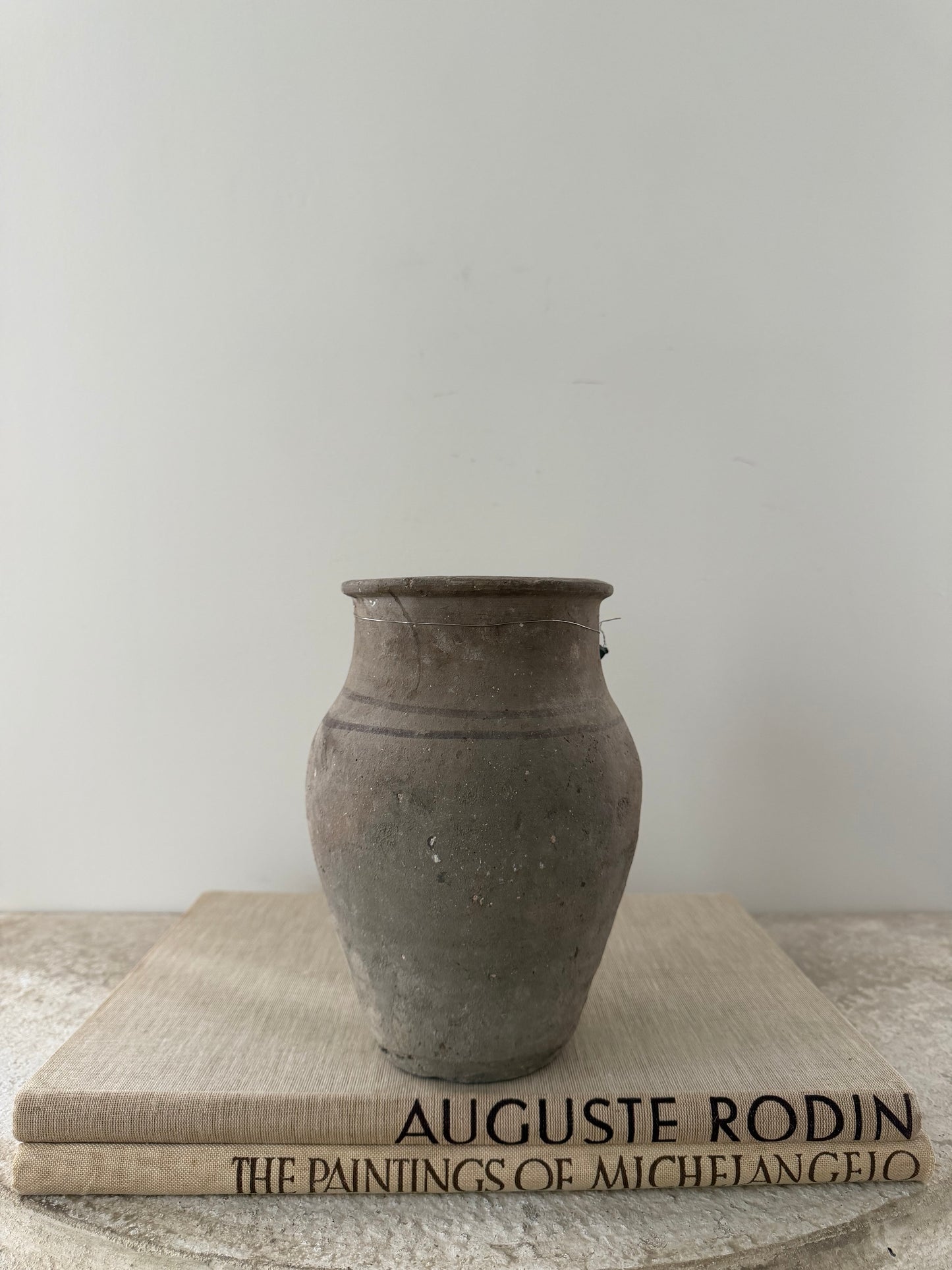 Small Handleless Avanos Vase