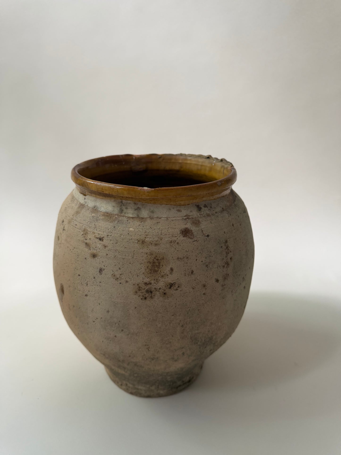 Handleless Confit Pot