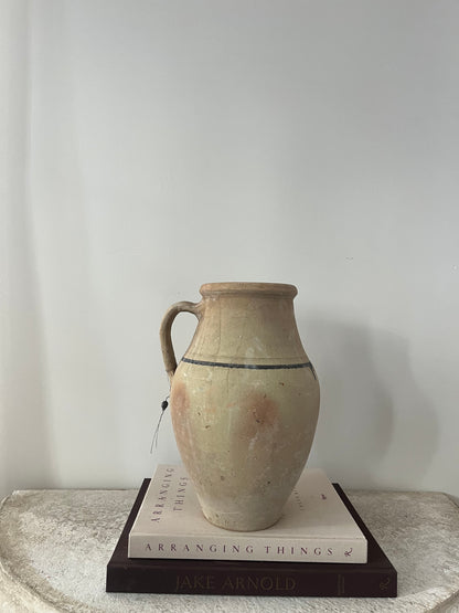 Medium Vintage Line Avanos Vase I