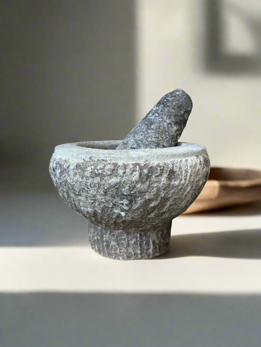 Remi mortar and pestle