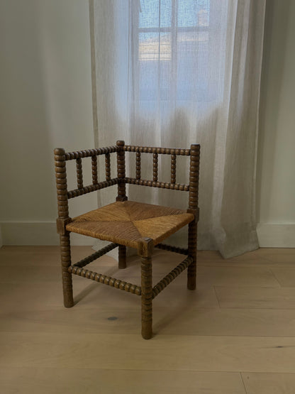 French Bobbin Corner Chair