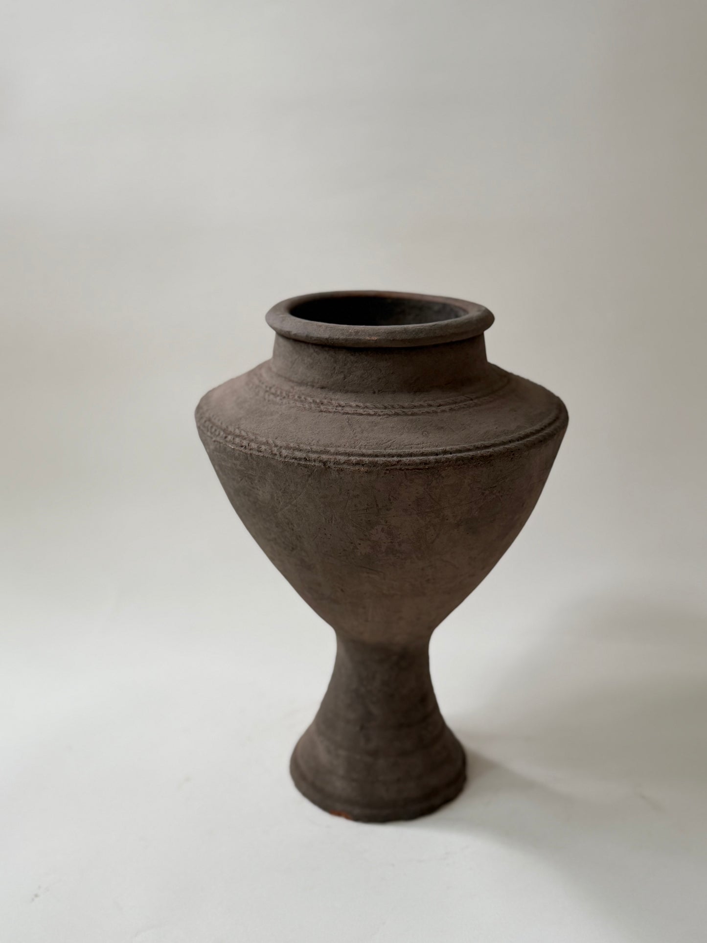 Eira Vessel - Matte Brown