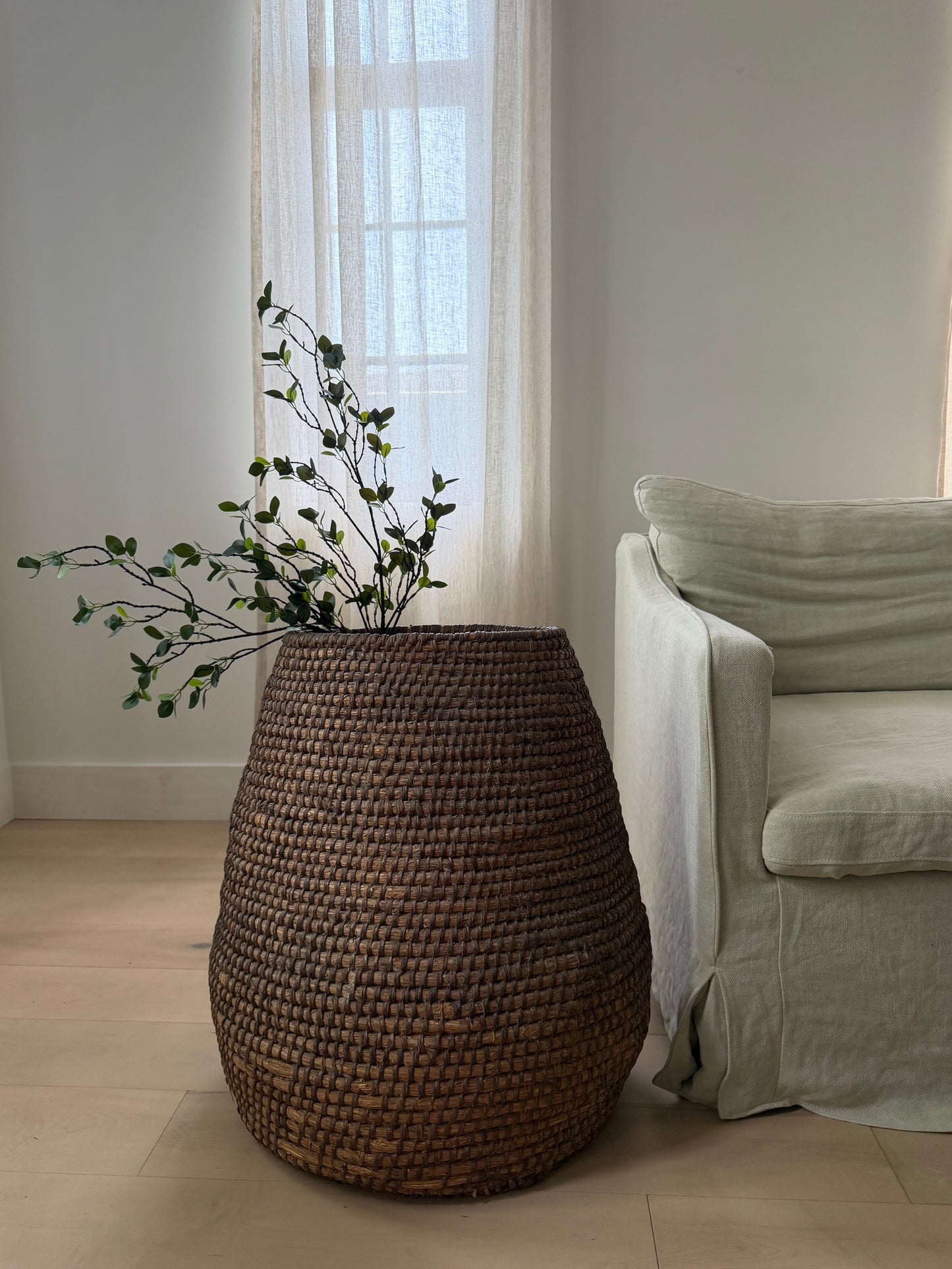 French Bee Basket