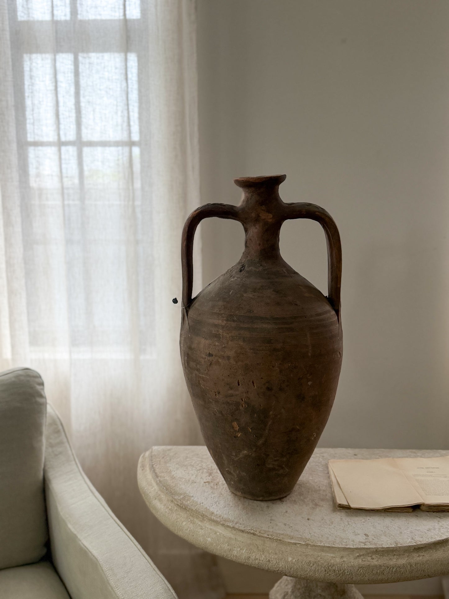 Amphora Jar - Grand Scale
