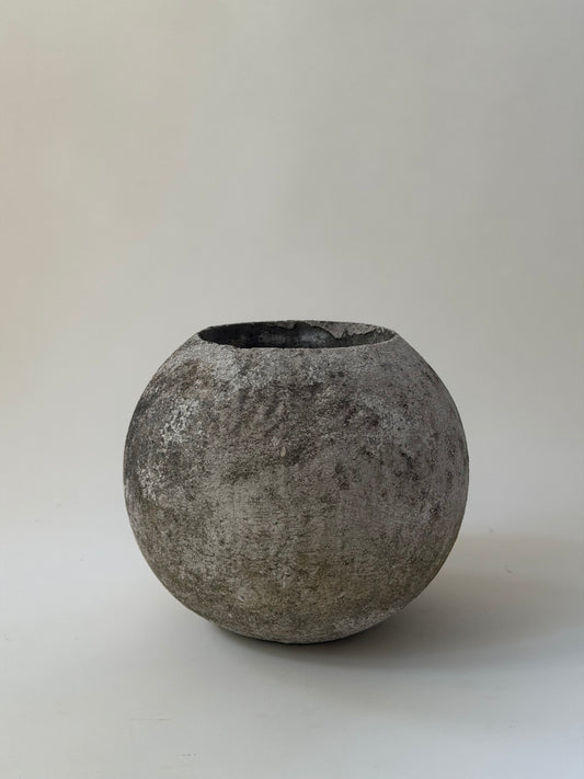 Willy Guhl Sphere Planter - Large
