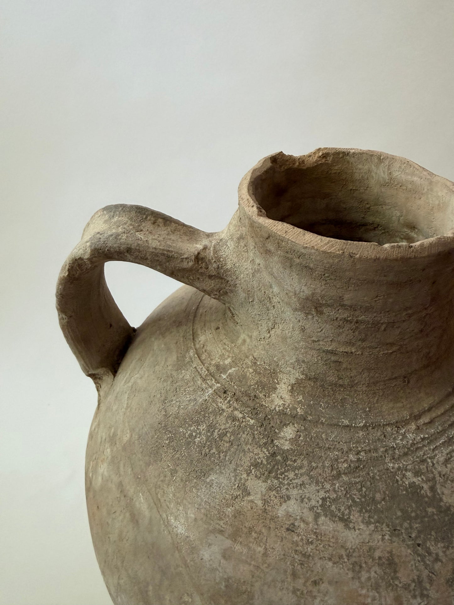 Uraltu Olive Oil Jug
