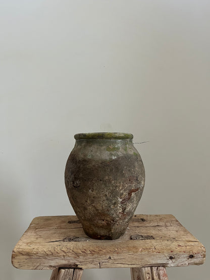 Handleless Konya Pot