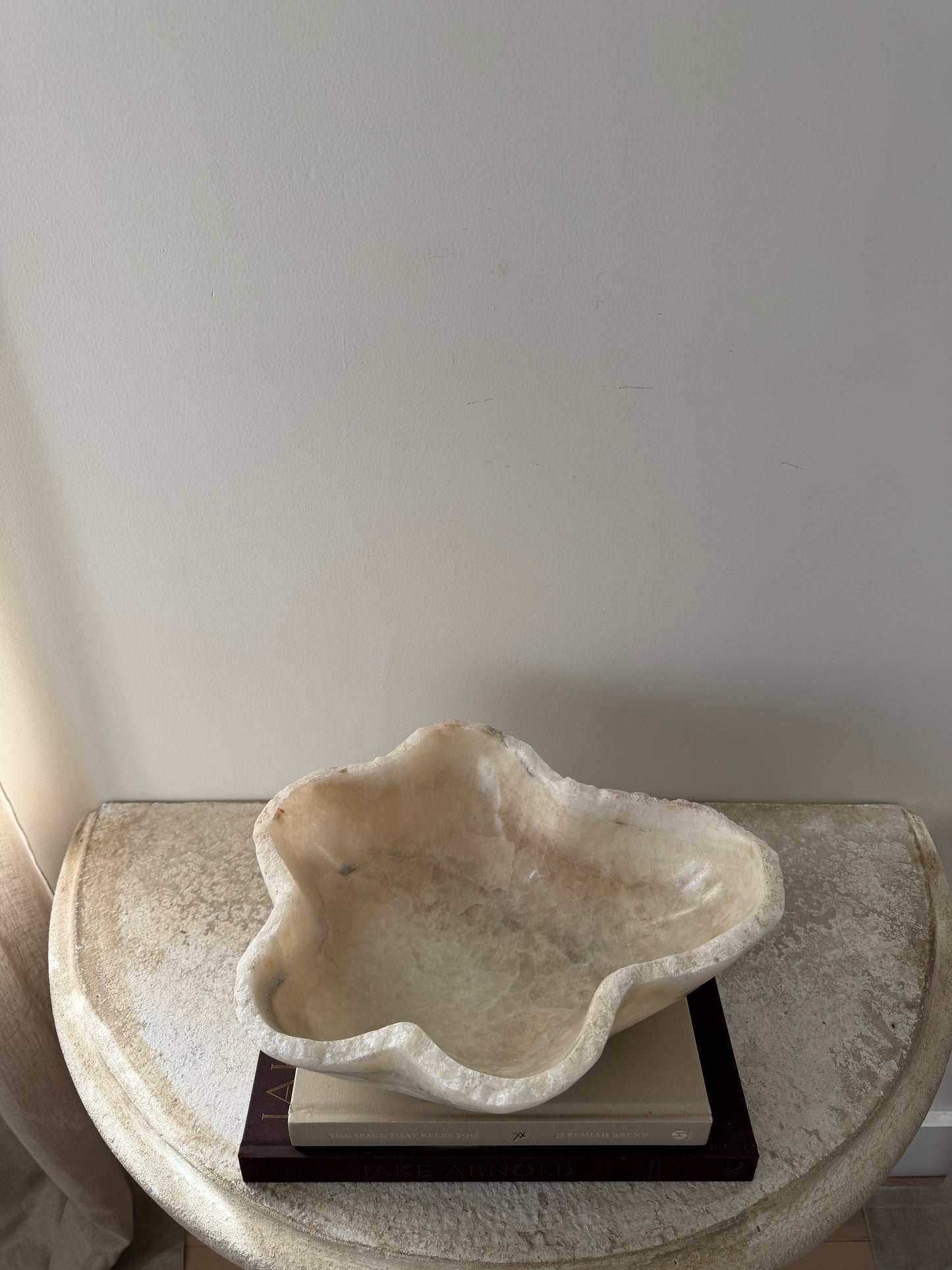 Large Handcarved Solid Onyx Bowl
