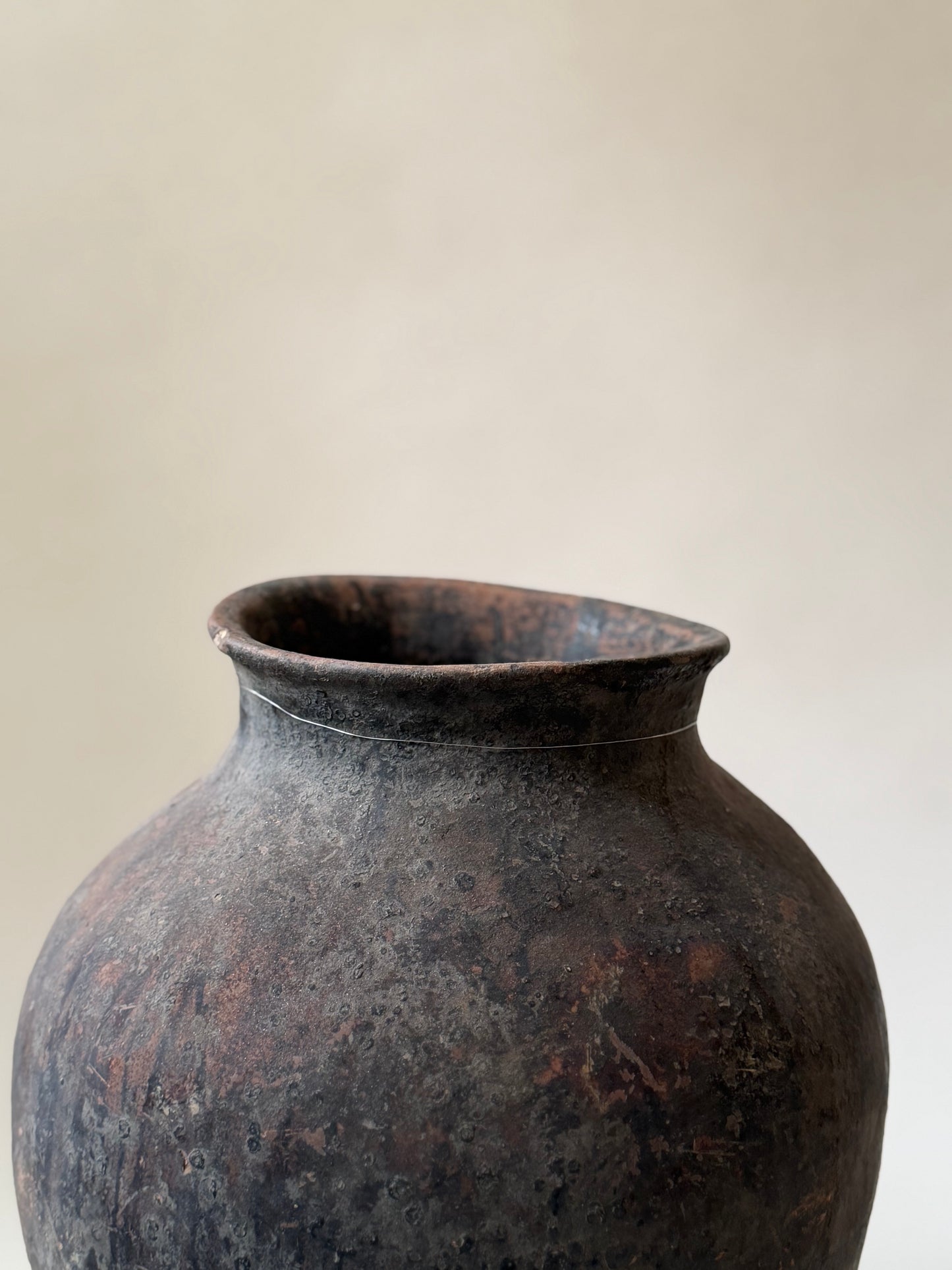 Heirloom Black Anatolian Vessel