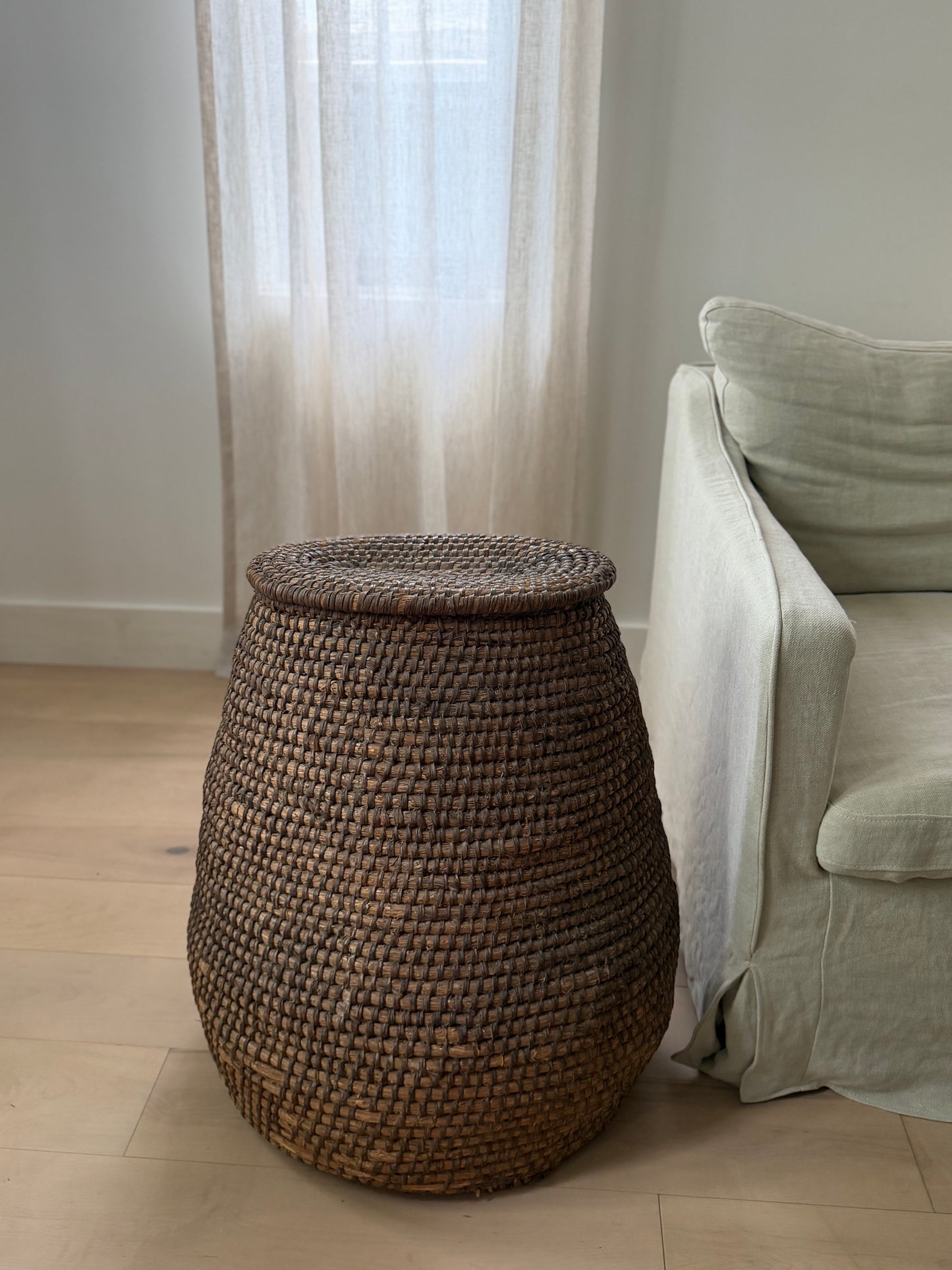 French Bee Basket