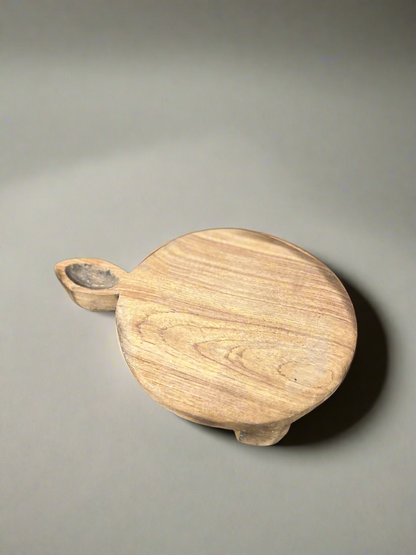 Vintage wood riser, bleached