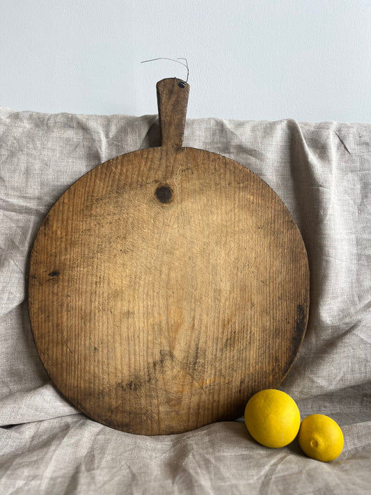 Vintage Breadboard, Small No 014