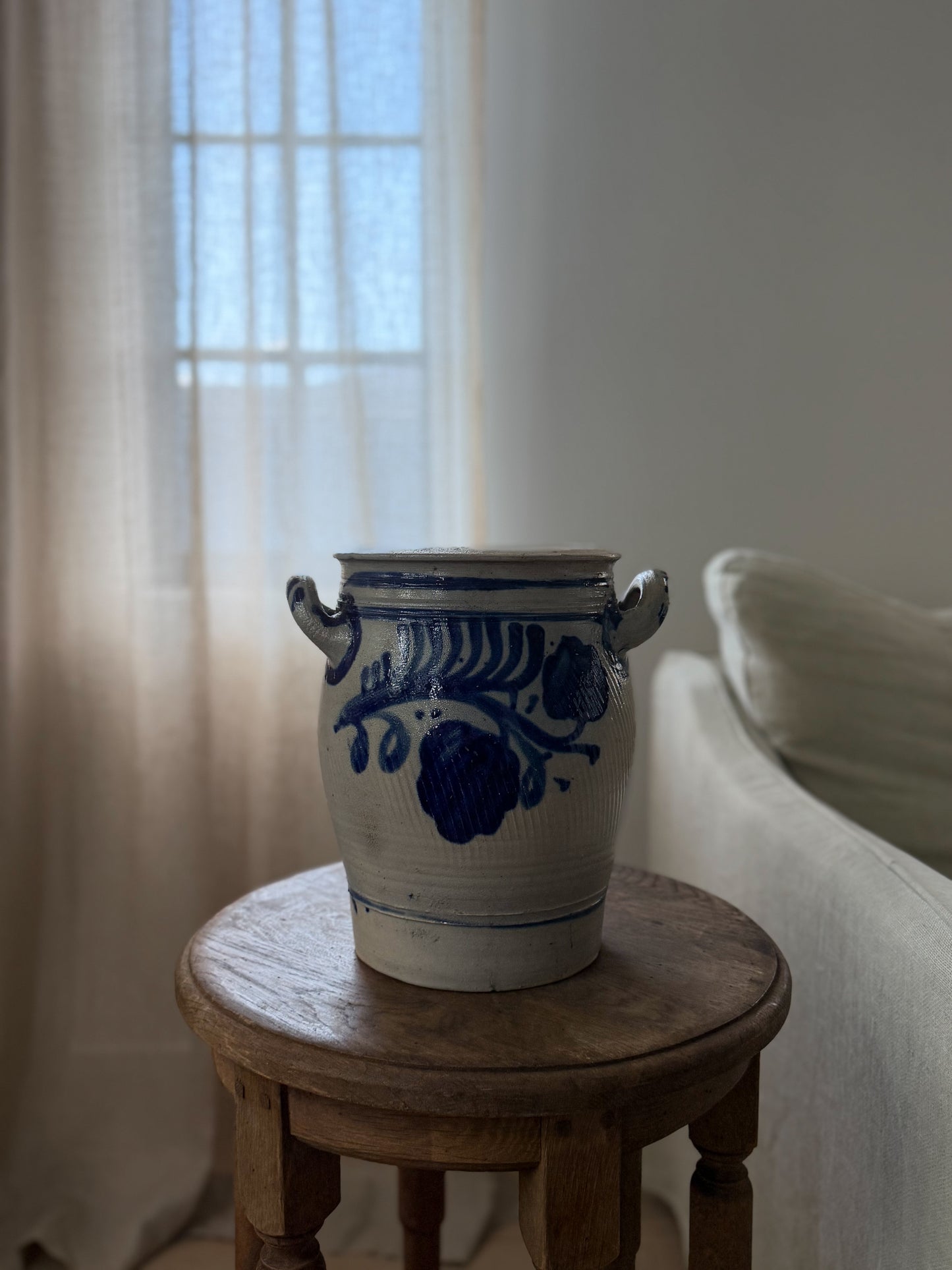Handled Alsace Jar