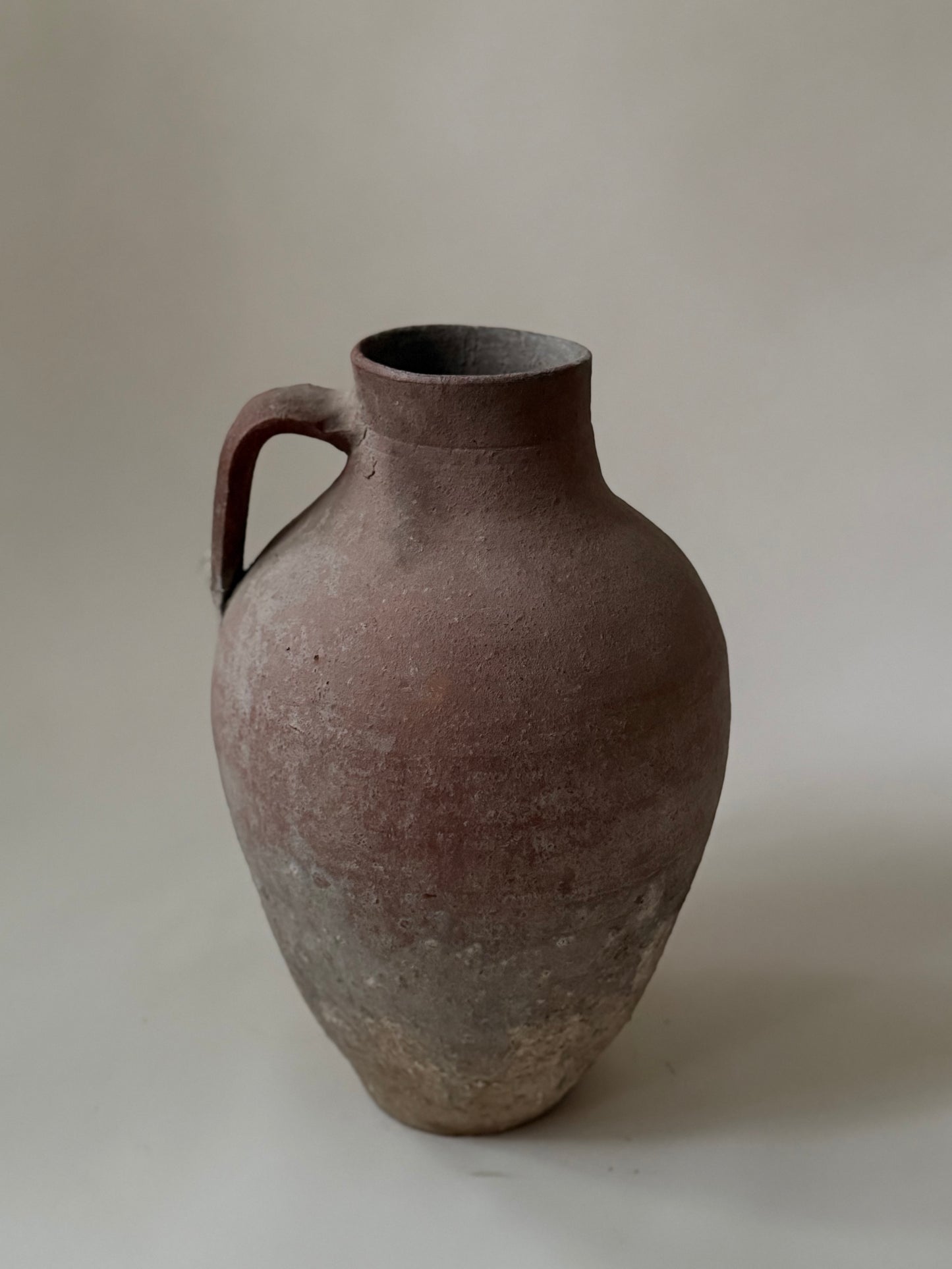Single Handled Vessel - I