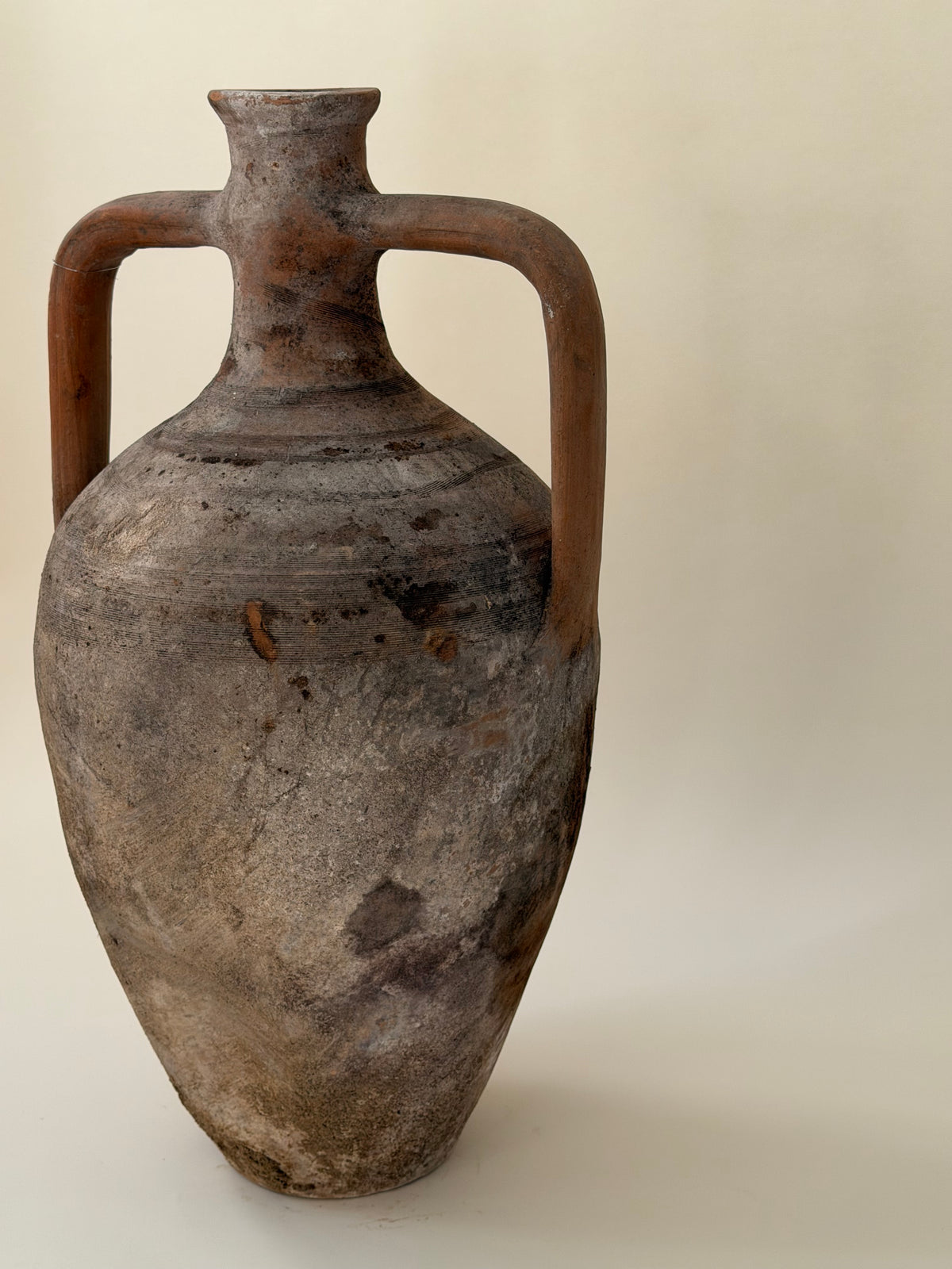 Amphora Jar - Grandscale III