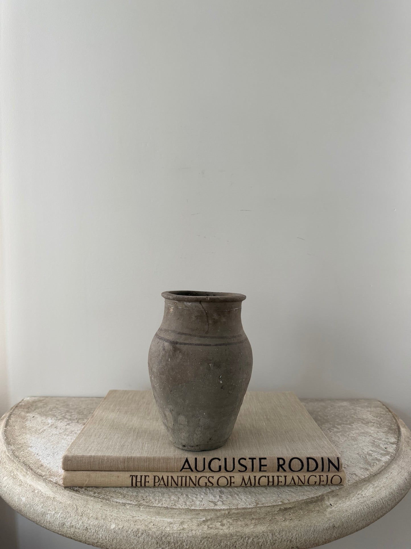 Small Handleless Avanos Vase
