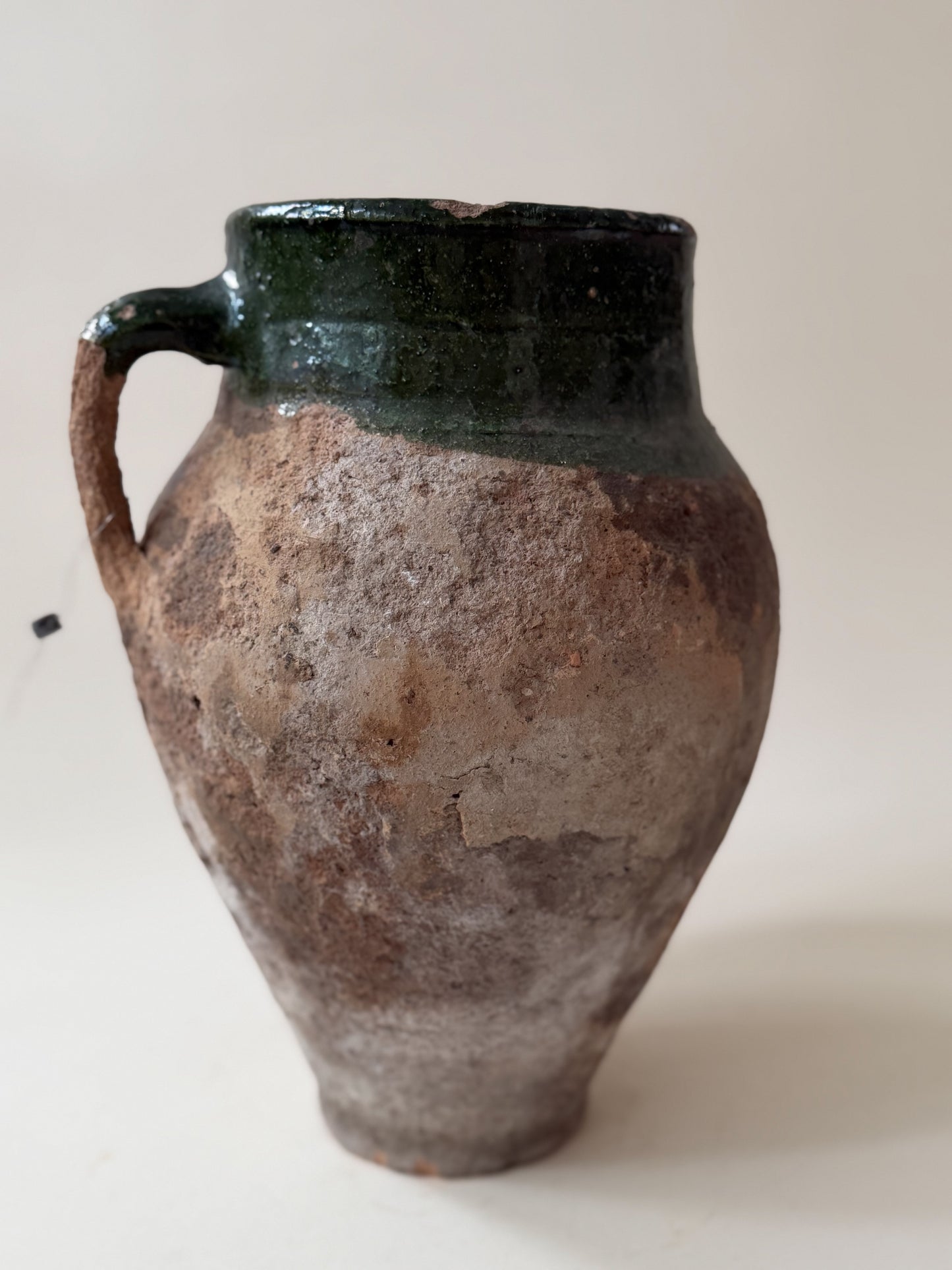 Konya Pot - Timeworn