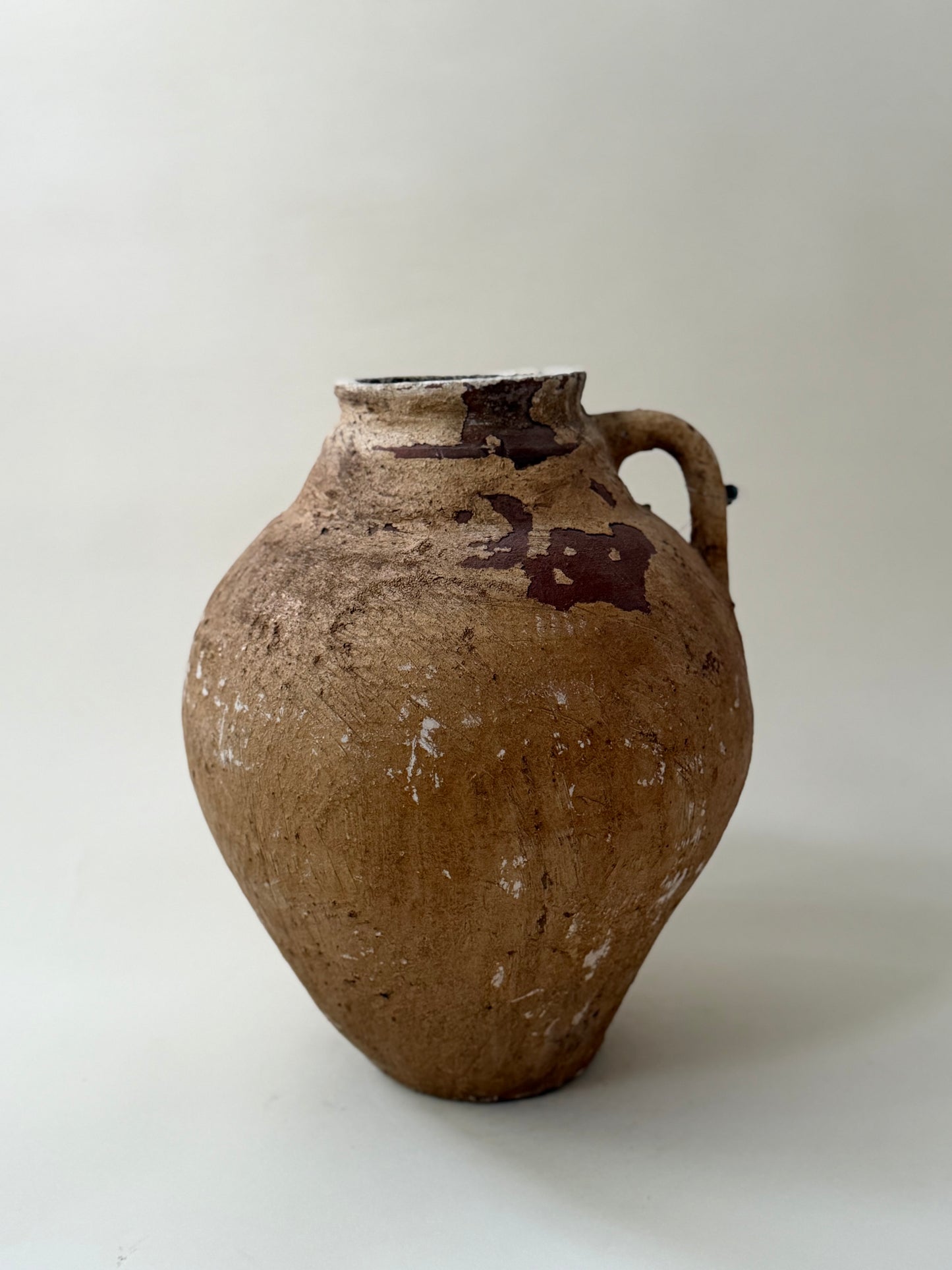 Brown Texture Vessel