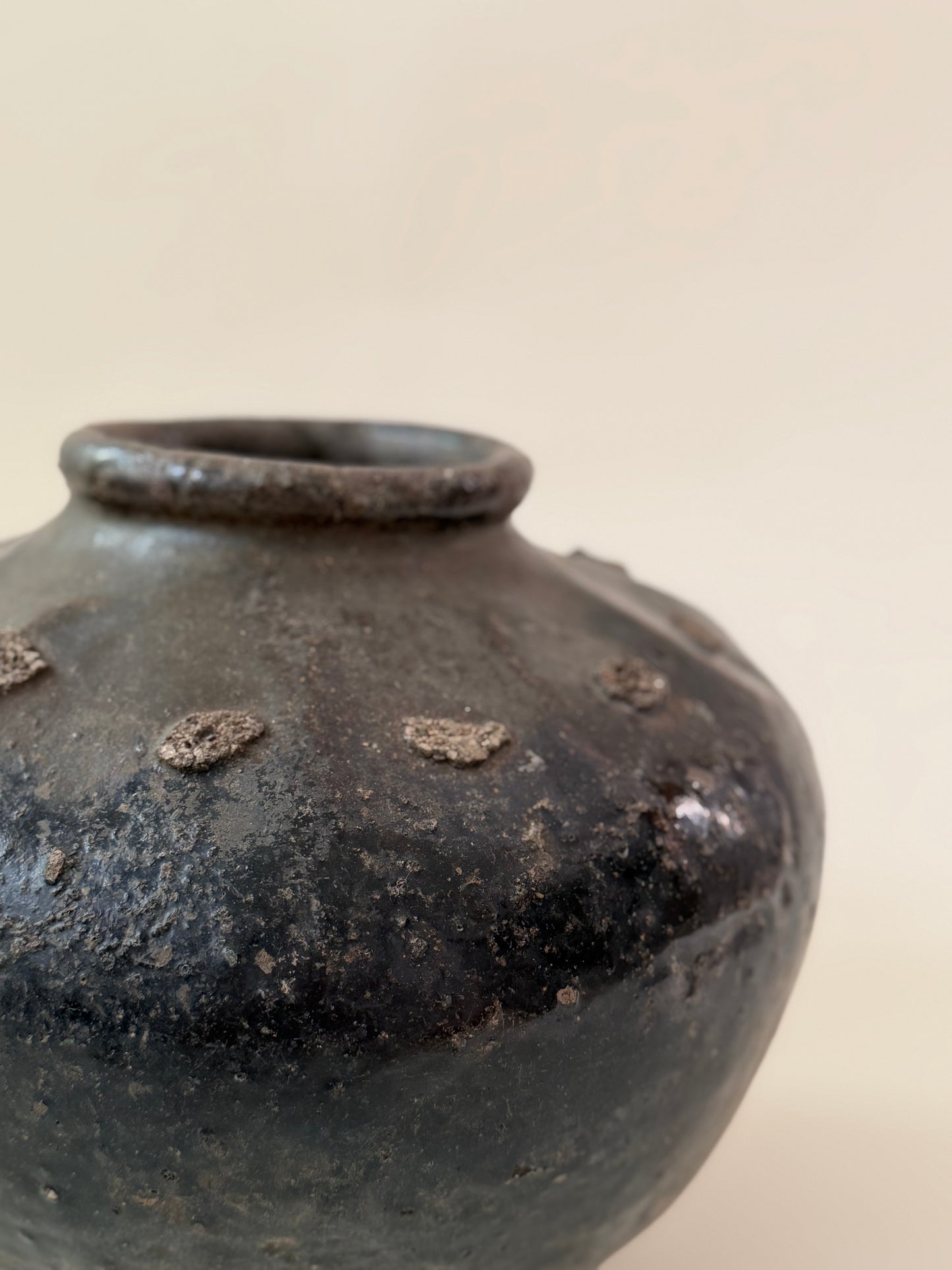 Rumi Pot - III