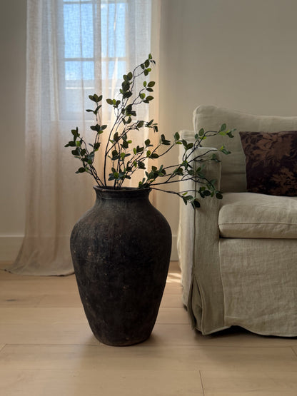 Heirloom Black Anatolian Vessel