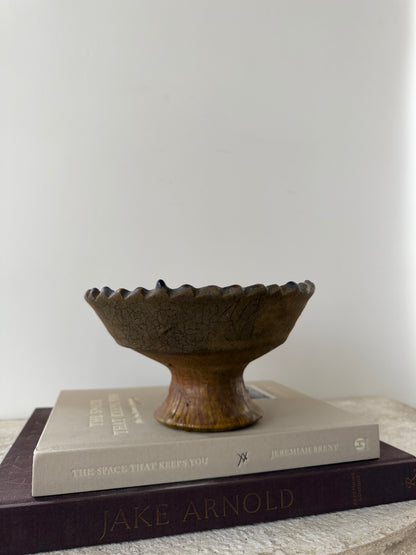 Mustard Tamegroute Pedestal Bowl I
