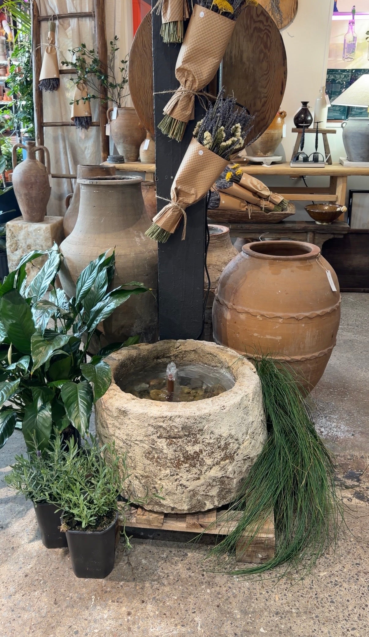 Limestone Trough Fountain - Round