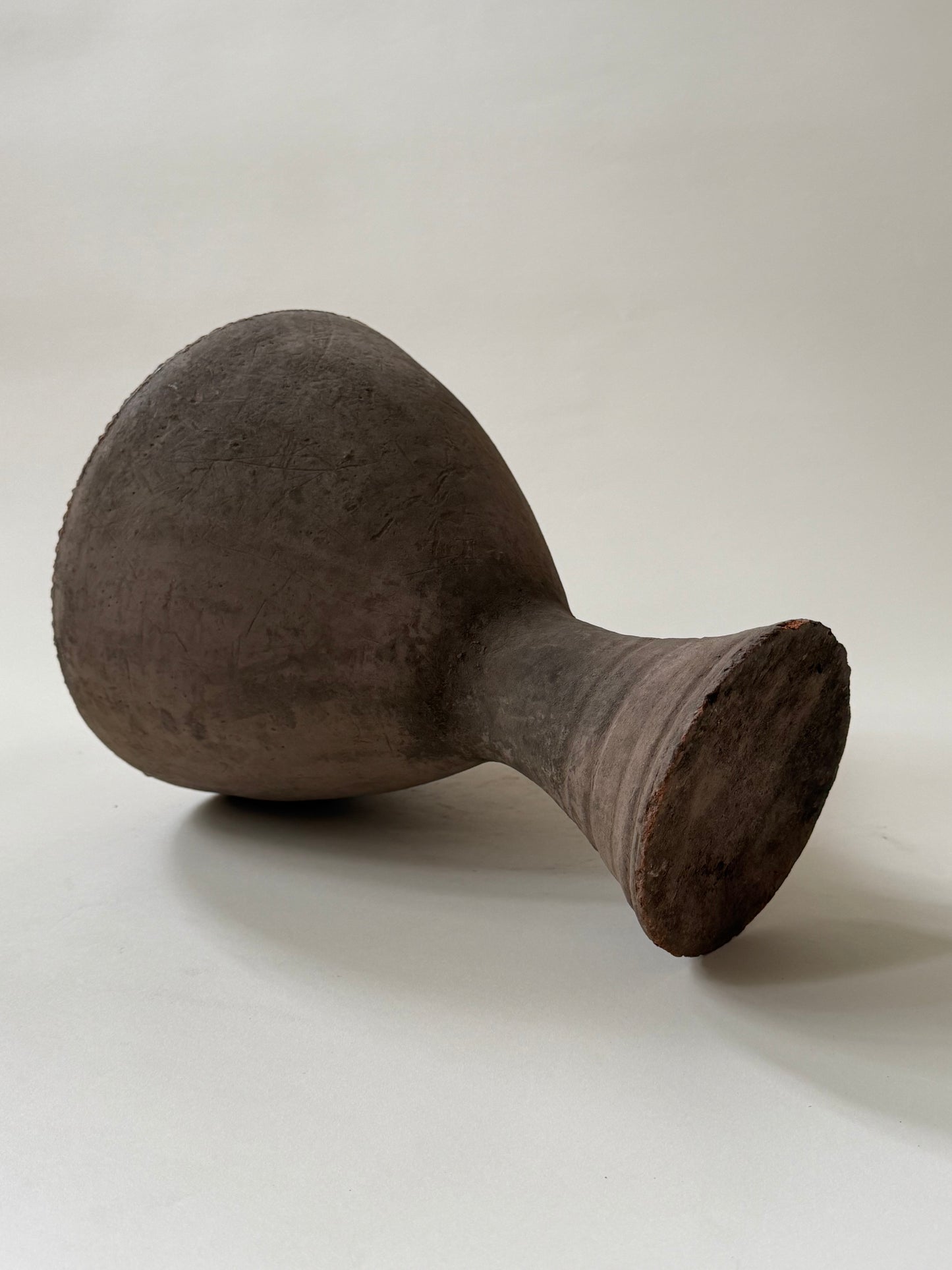 Eira Vessel - Matte Brown
