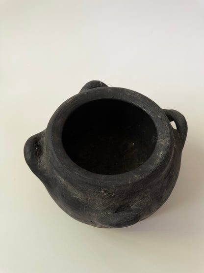 Rare 4 Handled Erzurum Pot
