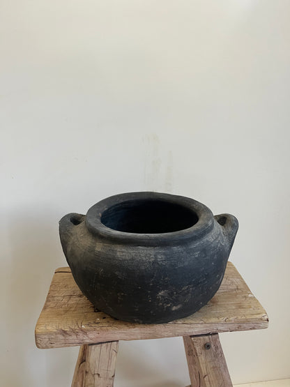 Antique Erzurum Pot No. 005