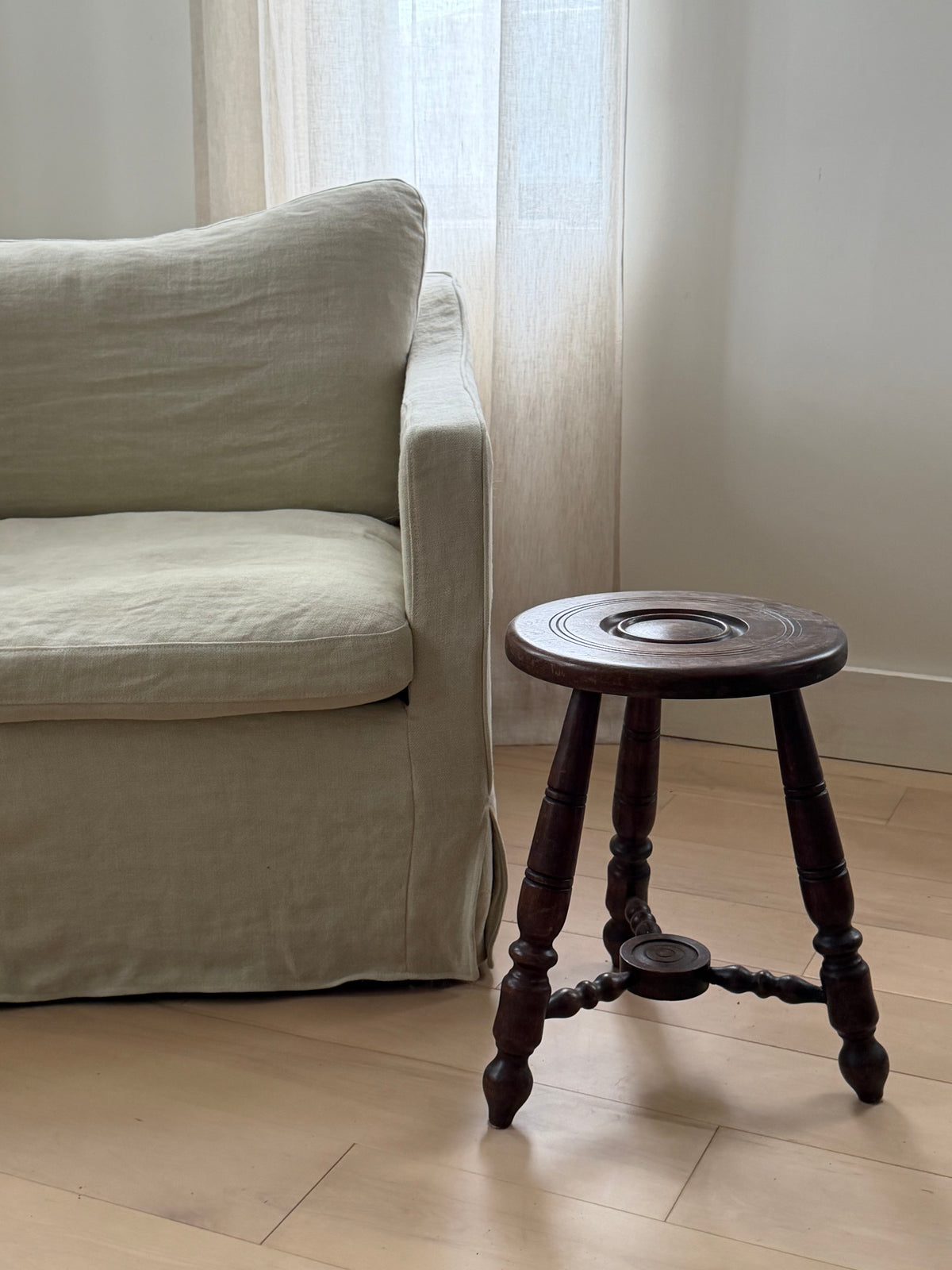 French Stool