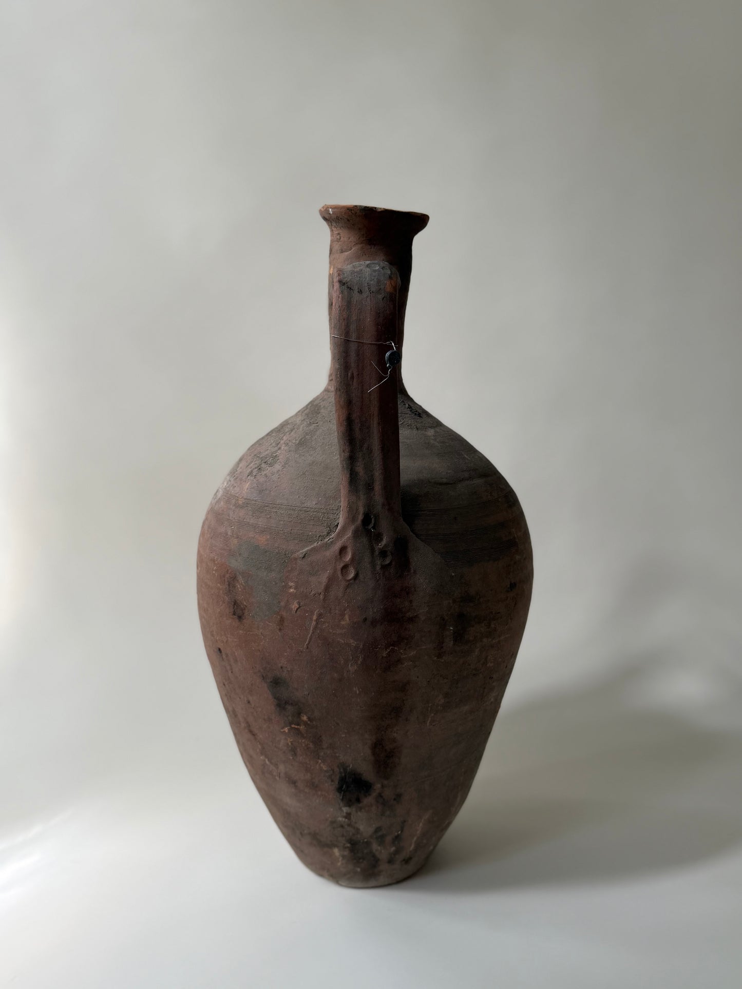 Amphora Jar - Grand Scale