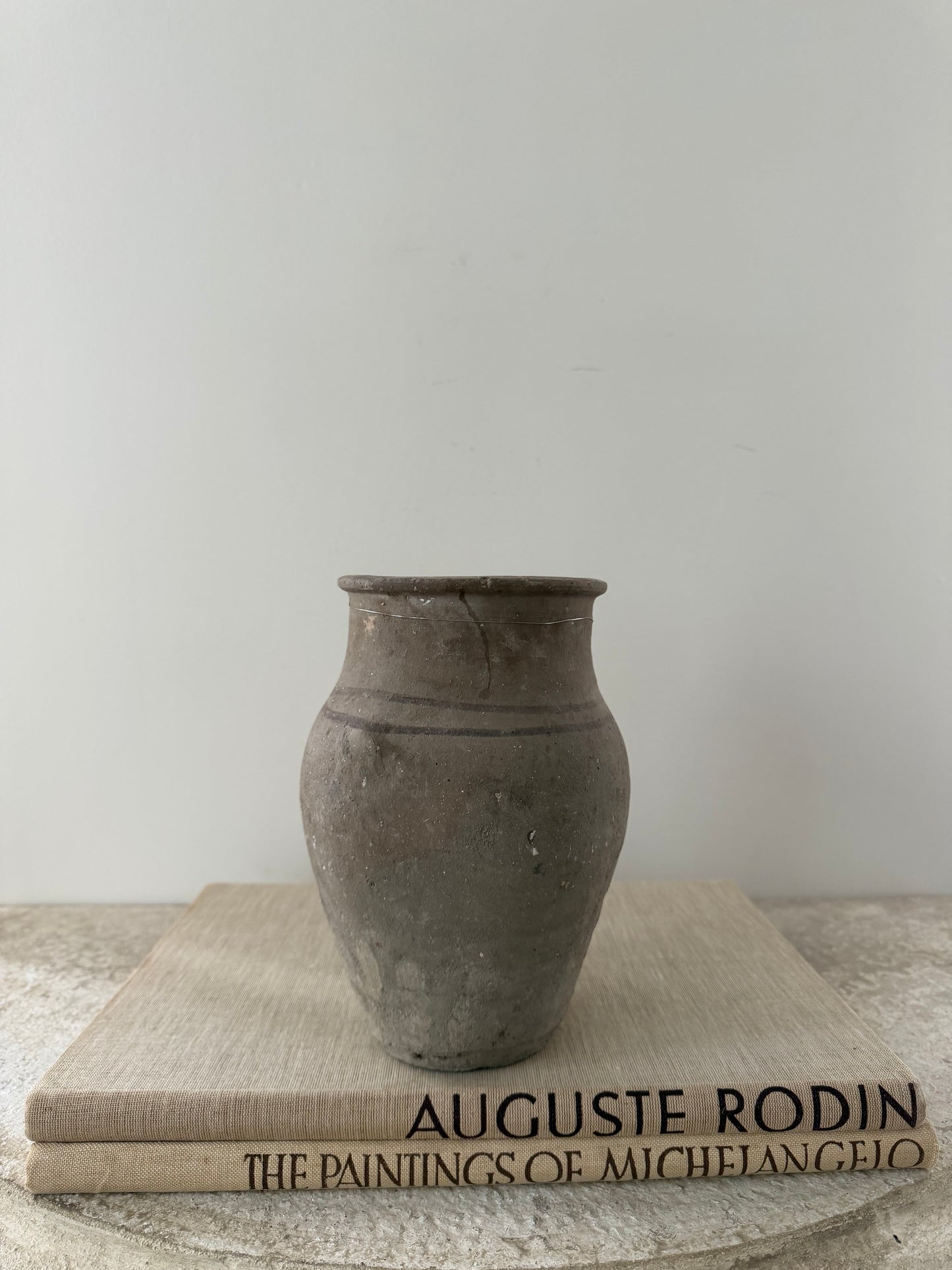 Small Handleless Avanos Vase