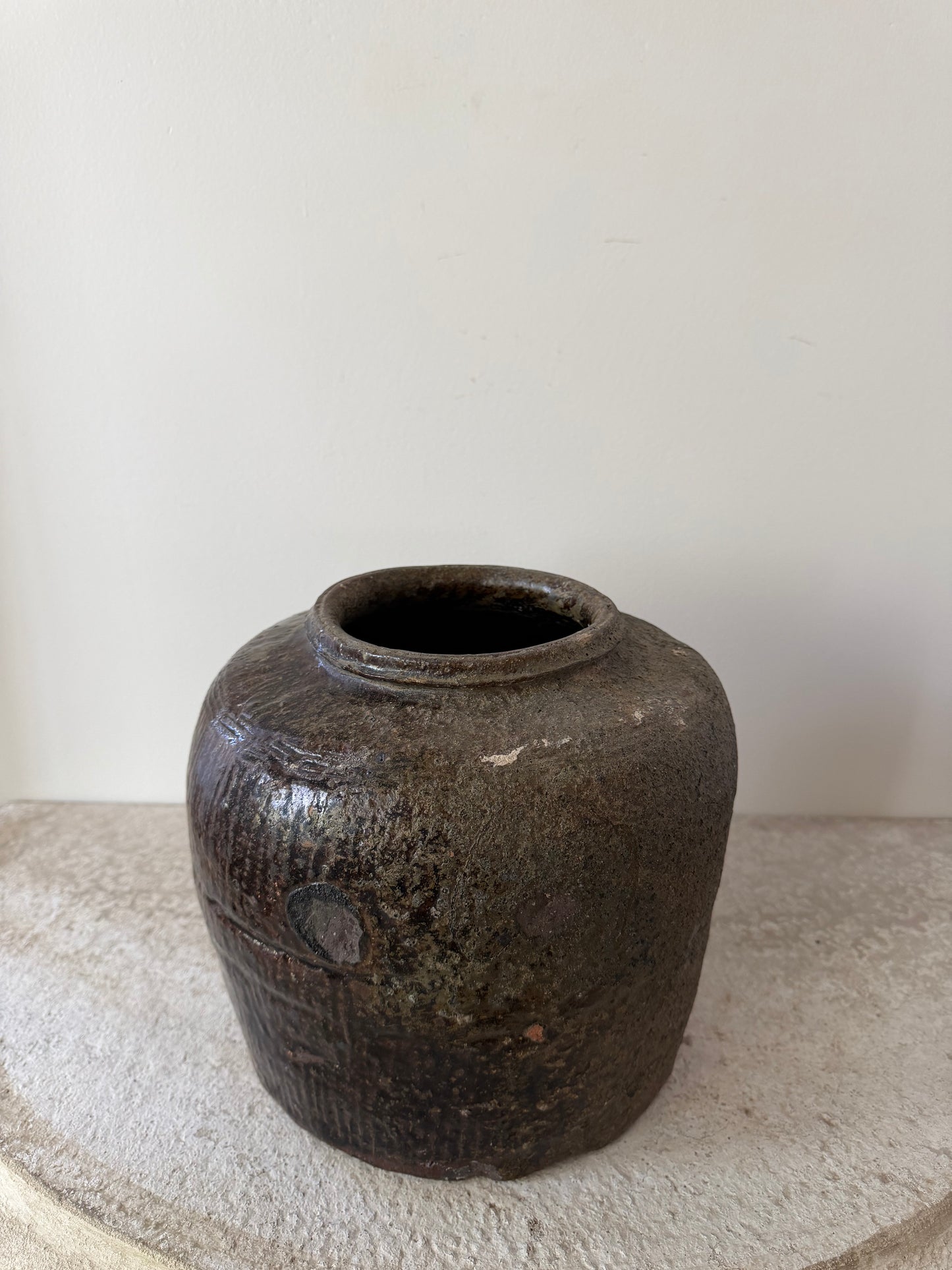 Brown Glaze Rice Wine Vessel