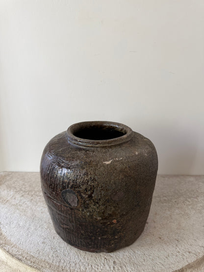 Brown Glaze Rice Wine Vessel