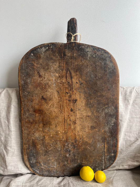 Vintage Breadboard, Large No 003